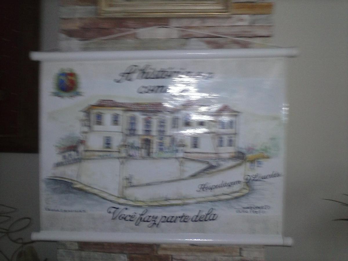 Casa De Hospedagem Dlourdes Оро Прето Екстериор снимка